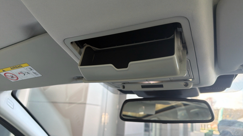 Land Rover Discovery Sport 2.0 TD4 180 SE Tech 5dr Auto Diesel Station Wagon